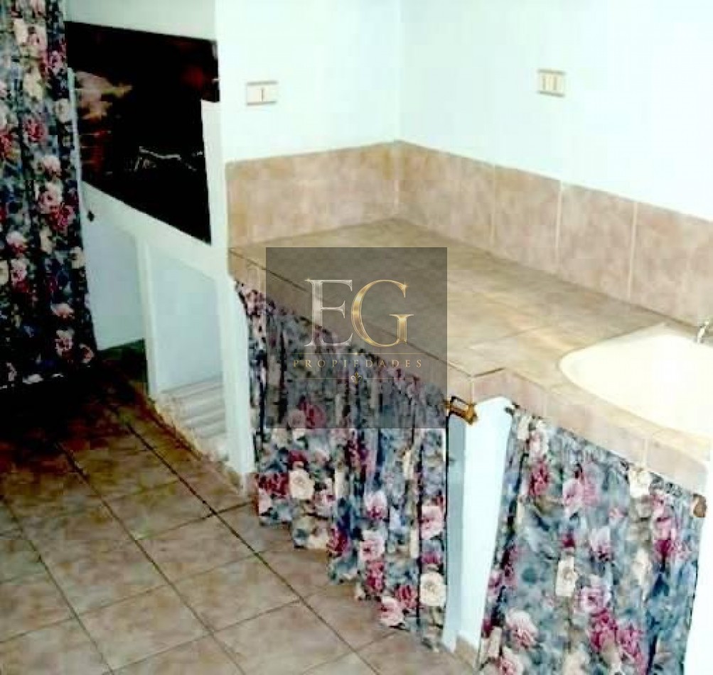 Chalet (3 unidades en lote de 15 X 45)