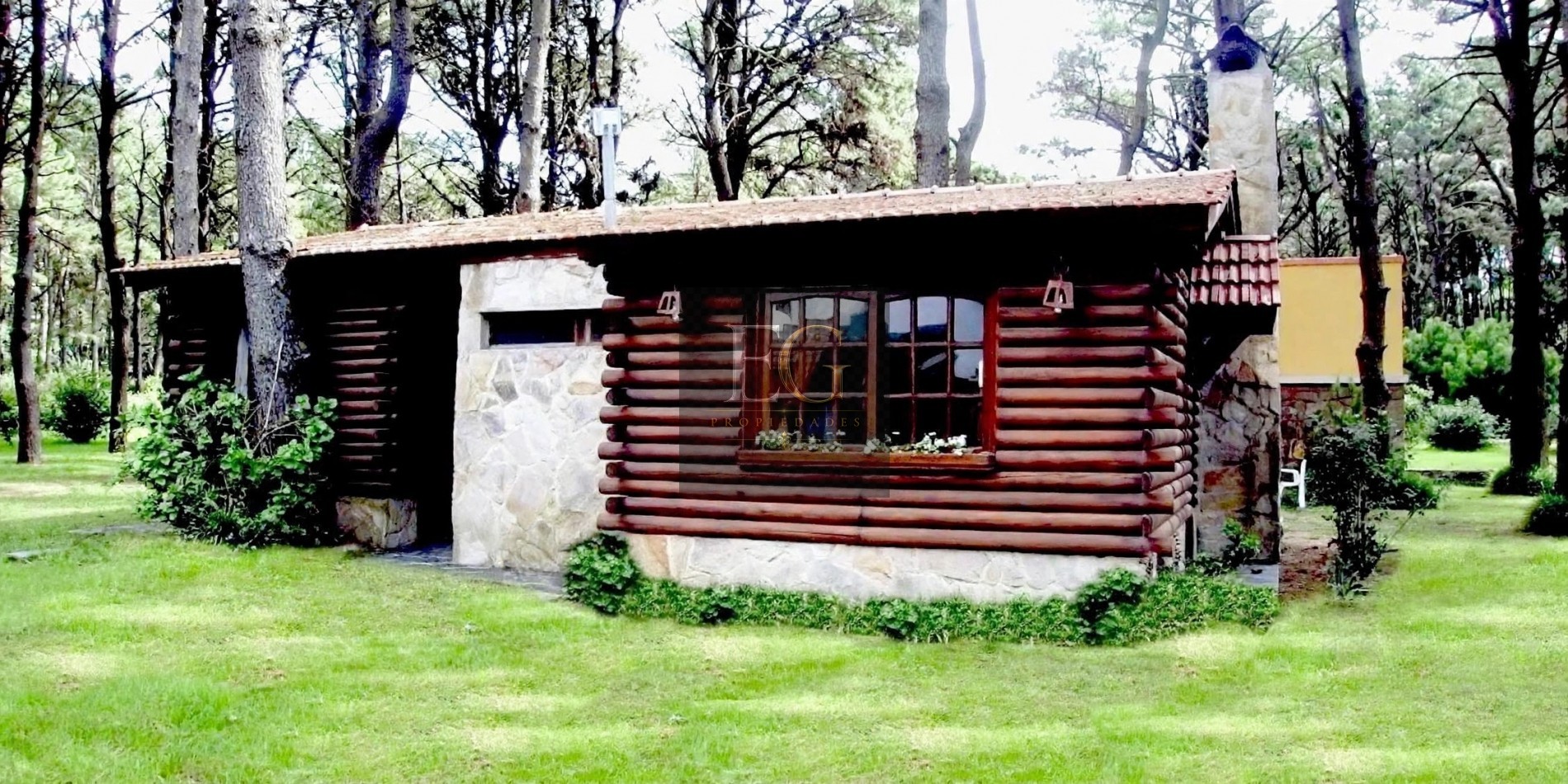 CABAÑA (3 unidades en lote de 15 X 45 - no comparten espacios-