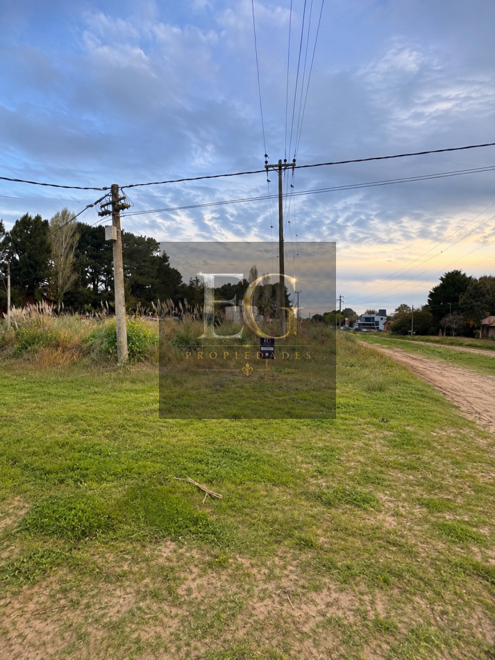 LOTE EN VENTA DE 575,85 M2, ESQUINA 2 Y LOS ALELIES -COSTA DEL ESTE-